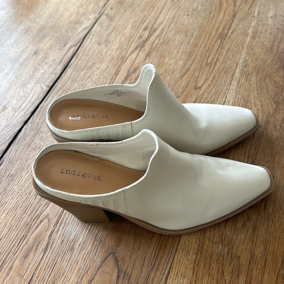 INDIGO RD. SLIP ON BOOTS - Picture 6 of 7